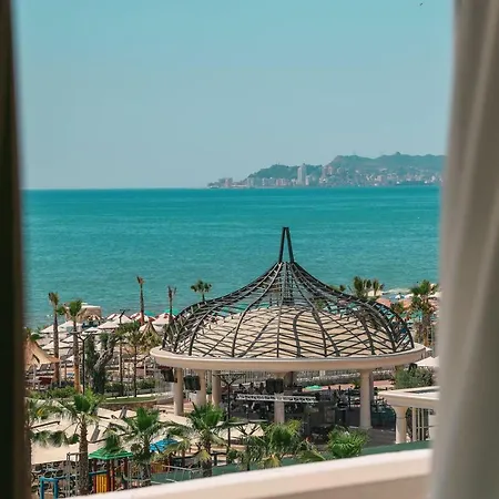 Julius Golem (Tirana)