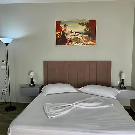 Julius Golem (Tirana)